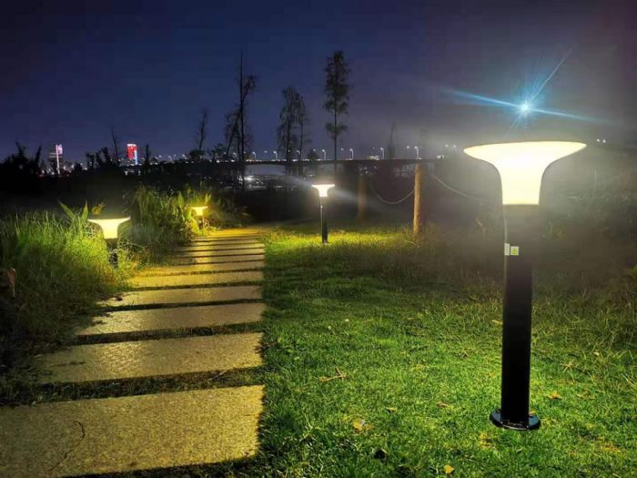 太陽燈草坪燈